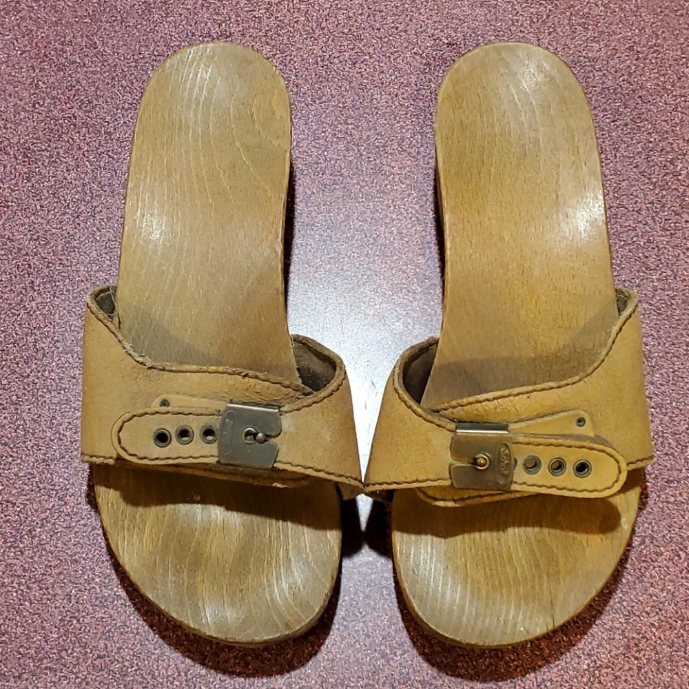 Vintage Dr Scholl 1970s wood sandals